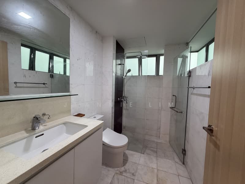 Mountbatten Suites, 861 Mountbatten Road, 3 Bedrooms, 1,130 sqft, Condominium For Sale, by Jeannie Lim, 500150944 - Bathroom - PropertyGuru.com.sg