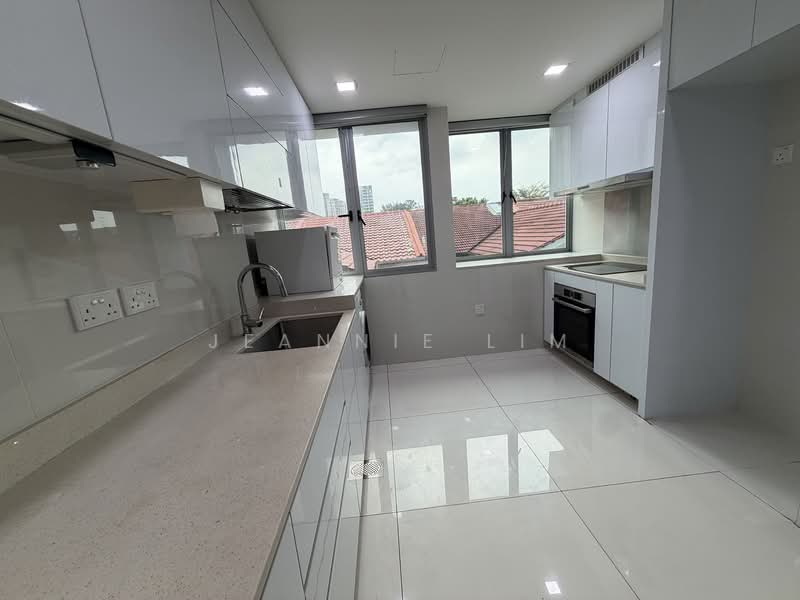 Mountbatten Suites, 861 Mountbatten Road, 3 Bedrooms, 1,130 sqft, Condominium For Sale, by Jeannie Lim, 500150944 - PropertyGuru.com.sg