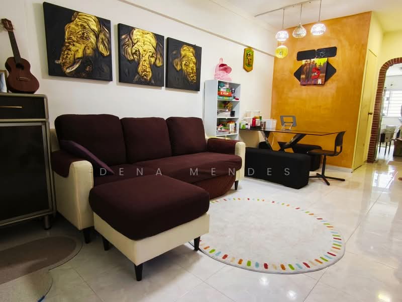 176 Bukit Batok West Avenue 8, 176 Bukit Batok West Avenue 8, 2 Bedrooms, 786 sqft, HDB Flat For Sale, by Dena Mendes, 500150976 - Living Room - PropertyGuru.com.sg