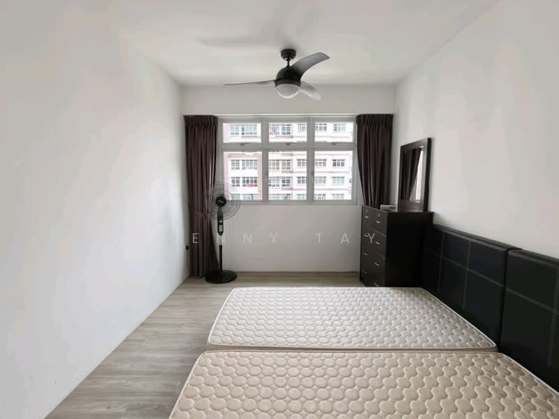 452A Bukit Batok West Avenue 6, 452A Bukit Batok West Avenue 6, 3 Bedrooms, 1,001 sqft, HDB Flat For Rent, by Benny Tay, 500150979 - Master - PropertyGuru.com.sg
