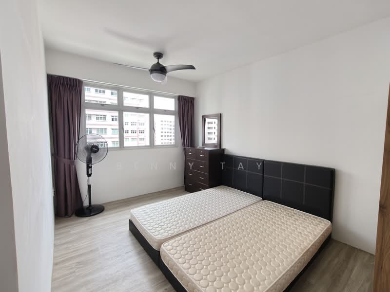 452A Bukit Batok West Avenue 6, 452A Bukit Batok West Avenue 6, 3 Bedrooms, 1,001 sqft, HDB Flat For Rent, by Benny Tay, 500150979 - Master - PropertyGuru.com.sg