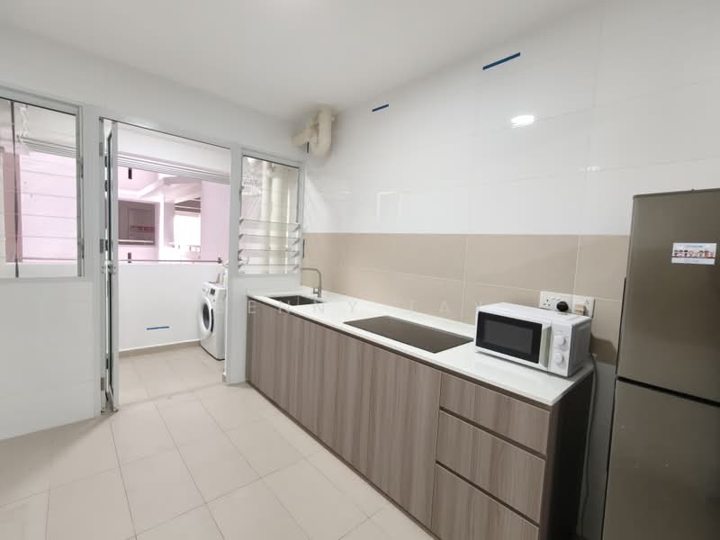 452A Bukit Batok West Avenue 6, 452A Bukit Batok West Avenue 6, 3 Bedrooms, 1,001 sqft, HDB Flat For Rent, by Benny Tay, 500150979 - Kitchen - PropertyGuru.com.sg