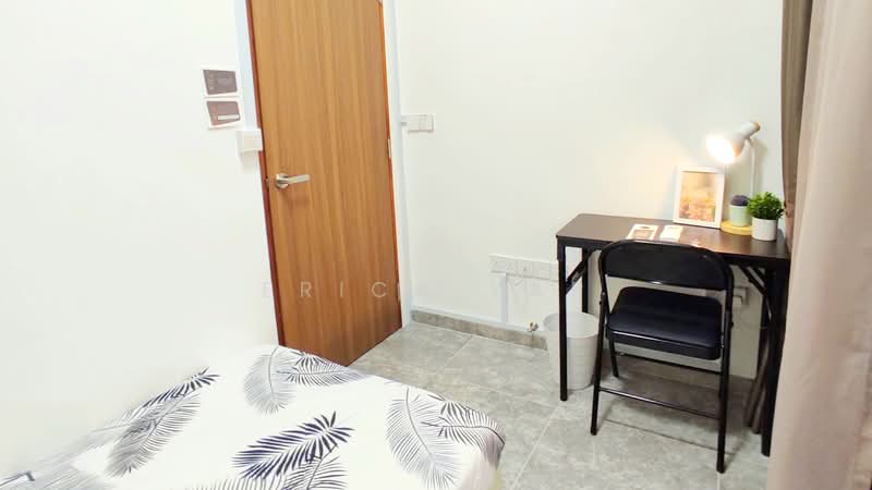 Mooi Residences, 139 Holland Road, Room Rental, 100 sqft, Condominium For Rent, by Erica Yap, 500150981 - Bedroom (PR2) - PropertyGuru.com.sg