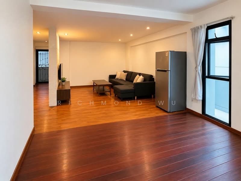 671B Jurong West Street 65, 671B Jurong West Street 65, 4 Bedrooms, 1,345 sqft, HDB Flat For Sale, by Richmond Wu, 500150984 - Living Room - PropertyGuru.com.sg