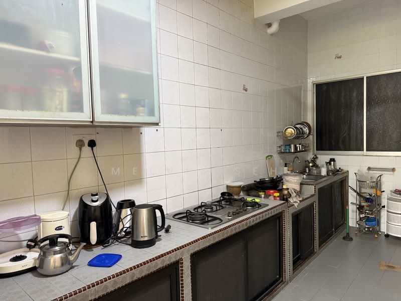 Jalan chengkek, , Room Rental, 100 sqft, Terraced House For Rent, by Melvin Seh, 500150988 - Kitchen - PropertyGuru.com.sg
