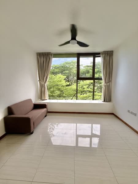 The Brooks I & The Brooks II, 60 Springside Walk, 1 Bedroom, 571 sqft, Apartment For Sale, by Berlyn Aw, 500151003 - Living Room - PropertyGuru.com.sg