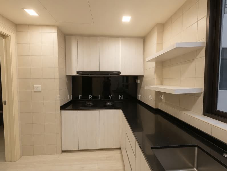 The Mayfair, 1 Jurong East Street 32, 3 Bedrooms, 1,163 sqft, Condominium For Sale, by Cherlyn Tan, 500151011 - Kitchen - PropertyGuru.com.sg