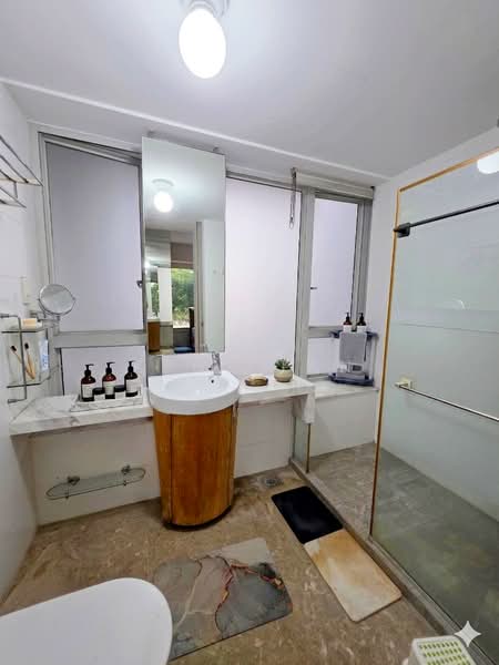 The Centris, 79 Jurong West Central 3, 3 Bedrooms, 1,066 sqft, Apartment For Sale, by Kent Tan, 500151018 - Bathroom - PropertyGuru.com.sg