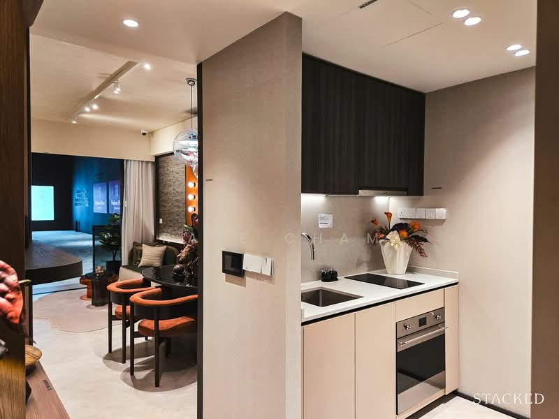 Hudson Place Residences, Buona Vista / West Coast / Clementi New Town, 3 Bedrooms, 1,023 sqft, Condominium For Sale, by Raye Cham, 500151019 - Kitchen - PropertyGuru.com.sg