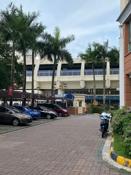 Astoria Park, 34 Lorong Mydin, 2 Bedrooms, 1,001 sqft, Condominium For Sale, by Desmond Tan, 500151021 - Exterior - PropertyGuru.com.sg