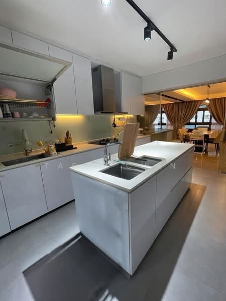 527 Jelapang Road, 527 Jelapang Road, 3 Bedrooms, 1,302 sqft, HDB Flat For Sale, by Tasso Chan, 500151033 - Kitchen - PropertyGuru.com.sg