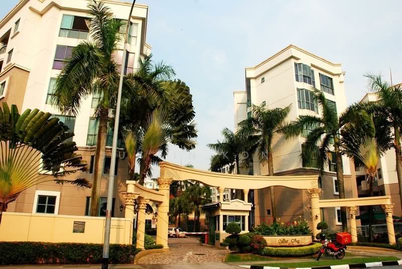 West Bay Condo, 50 West Coast Crescent, 2 Bedrooms, 936 sqft, Condominium For Rent, by Justin Kong, 500151055 - PropertyGuru.com.sg