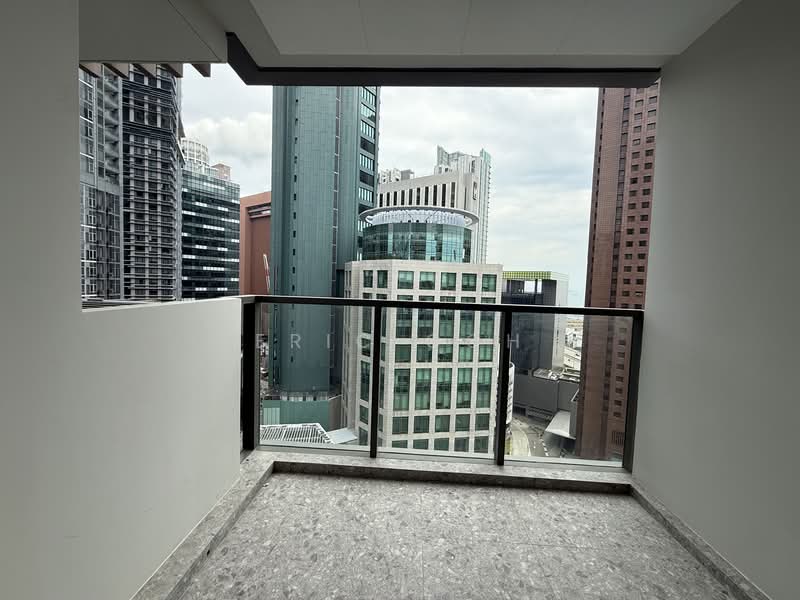 One Bernam, 1 Bernam Street, 2 Bedrooms, 700 sqft, Condominium For Rent, by Eric Goh, 500151068 - Balcony - PropertyGuru.com.sg