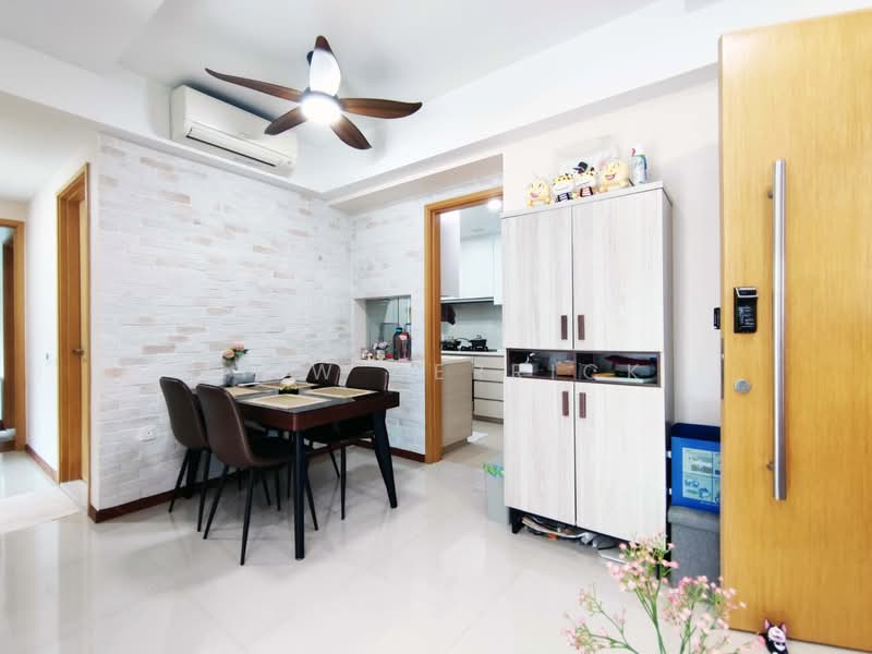 The Tampines Trilliant, 21 Tampines Central 7, 3 Bedrooms, 872 sqft, Executive Condominium For Rent, by Liew Derrick, 500151072 - Dining Room - PropertyGuru.com.sg