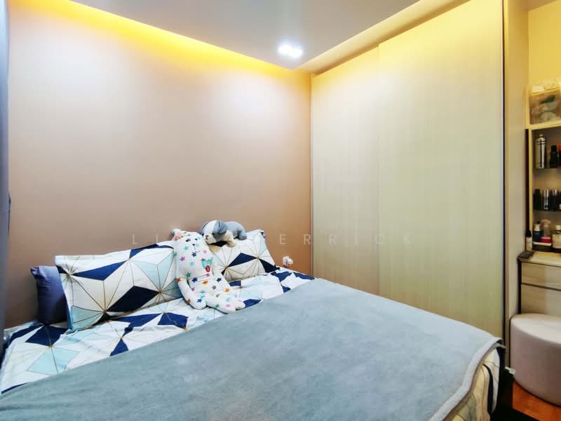 The Tampines Trilliant, 21 Tampines Central 7, 3 Bedrooms, 872 sqft, Executive Condominium For Rent, by Liew Derrick, 500151072 - Bedroom - PropertyGuru.com.sg