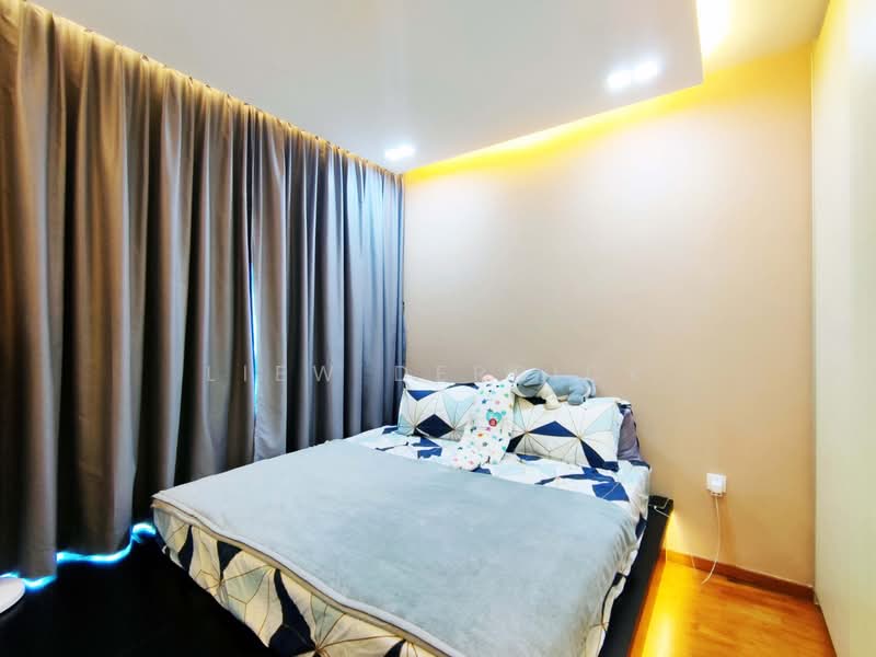 The Tampines Trilliant, 21 Tampines Central 7, 3 Bedrooms, 872 sqft, Executive Condominium For Rent, by Liew Derrick, 500151072 - Bedroom - PropertyGuru.com.sg