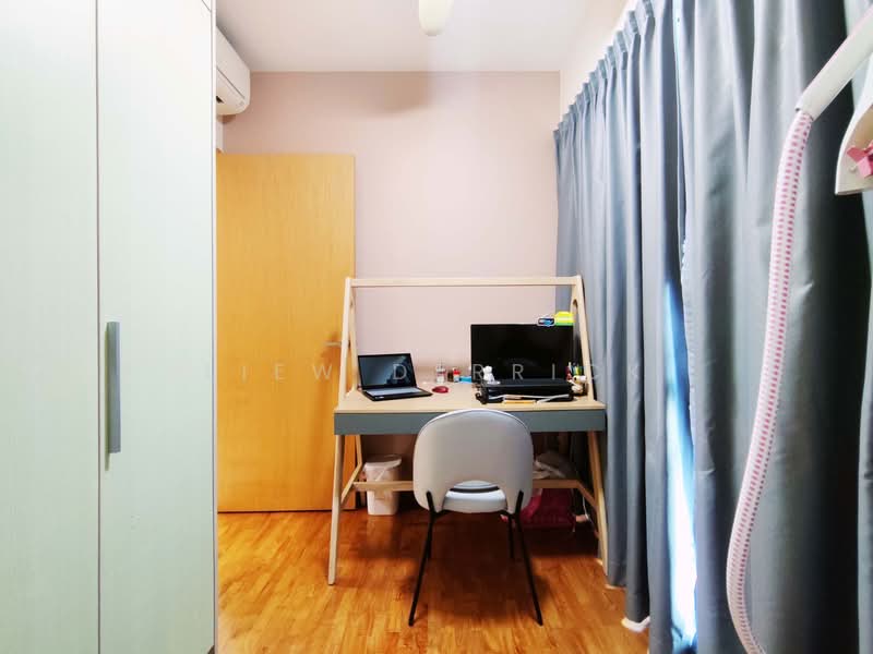 The Tampines Trilliant, 21 Tampines Central 7, 3 Bedrooms, 872 sqft, Executive Condominium For Rent, by Liew Derrick, 500151072 - Study - PropertyGuru.com.sg