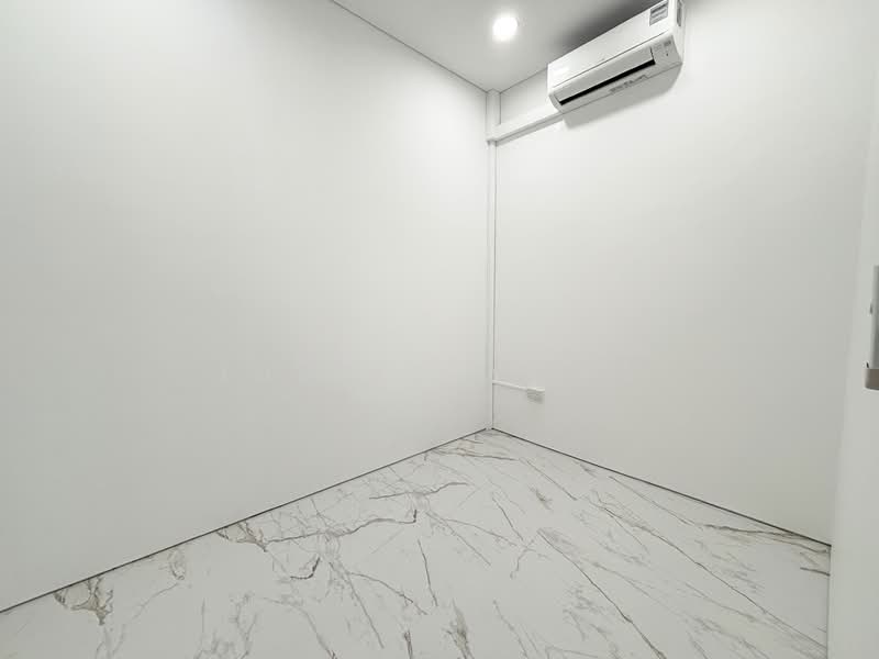 West Coast Road, West Coast Road, 6 Bedrooms, 5,022 sqft, Corner Terrace For Sale, by Julius Wong, 500151075 - Interior - PropertyGuru.com.sg