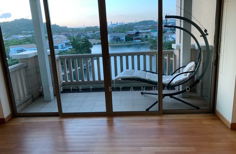 The Berth by the Cove, 216 Ocean Drive, 4 Bedrooms, 3,089 sqft, Condominium For Sale, by Juliet Stannard, 500151076 - Balcony - PropertyGuru.com.sg