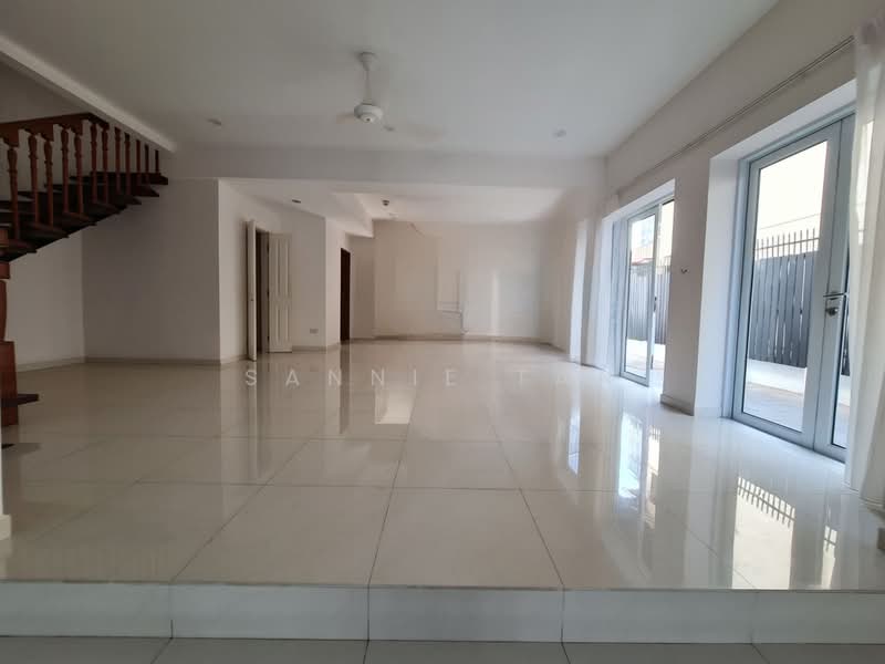 Island Park, Jalan Tambur, 4 Bedrooms, 4,000 sqft, Semi-Detached House For Sale, by Sannie Tan, 500151107 - Interior - PropertyGuru.com.sg