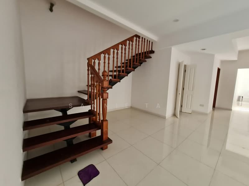 Island Park, Jalan Tambur, 4 Bedrooms, 4,000 sqft, Semi-Detached House For Sale, by Sannie Tan, 500151107 - Interior - PropertyGuru.com.sg