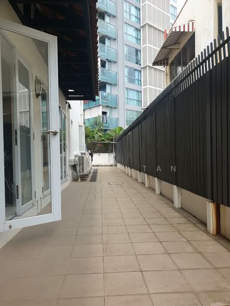 Island Park, Jalan Tambur, 4 Bedrooms, 4,000 sqft, Semi-Detached House For Sale, by Sannie Tan, 500151107 - Exterior - PropertyGuru.com.sg