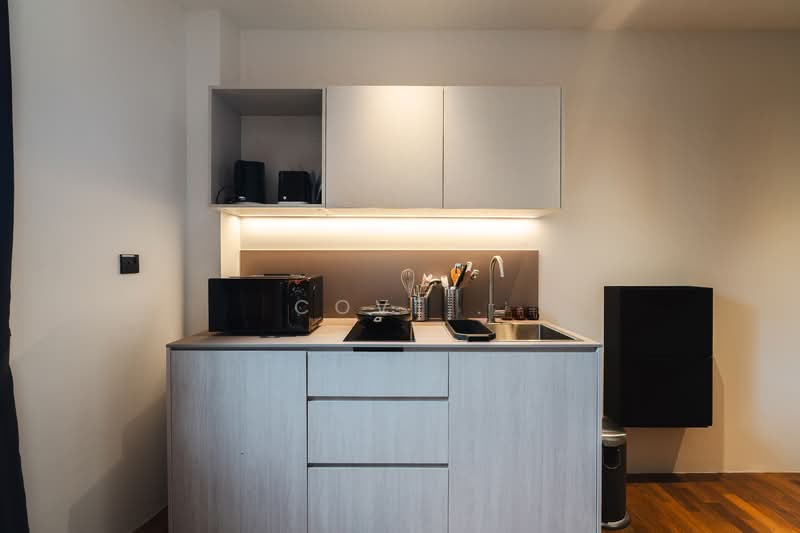 465 Geylang, , Room Rental, 279 sqft, Shophouse For Rent, by Cove, 500151126 - Room 404 - Private kitchenette - PropertyGuru.com.sg