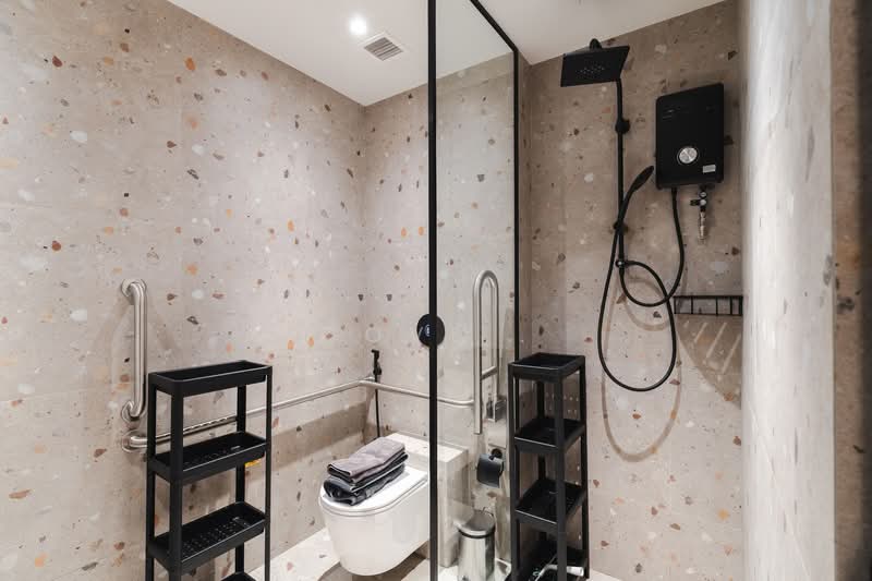 465 Geylang, , Room Rental, 279 sqft, Shophouse For Rent, by Cove, 500151126 - Room 404 - Shared bathroom - PropertyGuru.com.sg