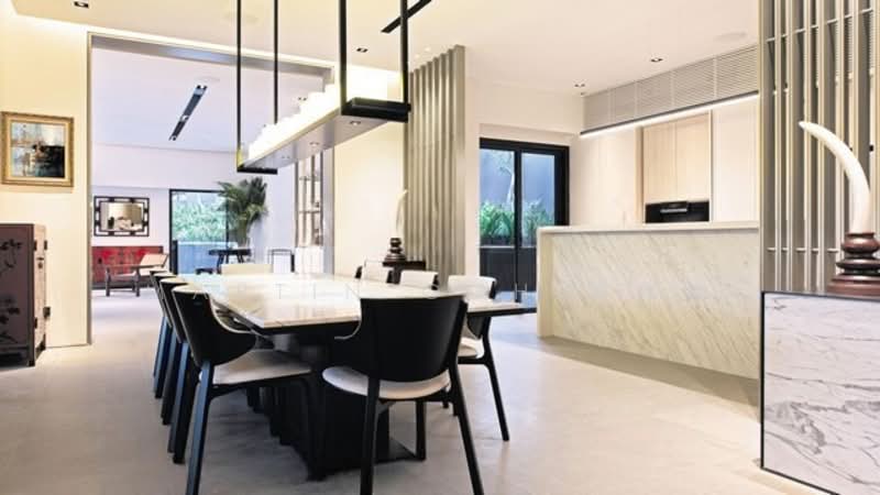 🌟Wide Frontage | Sub-Divisible Potential 🌟Low $PSF 🌟, , 5 Bedrooms, 5,000 sqft, Good Class Bungalow For Sale, by Martin Goh 吴伟楠, 500151144 - Dining Room - PropertyGuru.com.sg