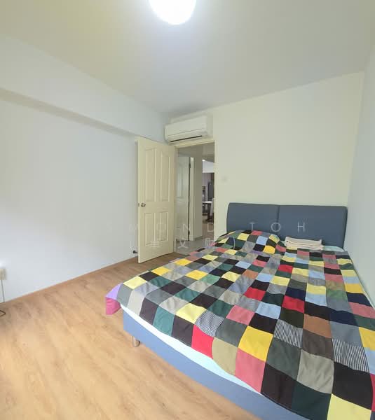 686C Jurong West Central 1, 686C Jurong West Central 1, 3 Bedrooms, 1,194 sqft, HDB Flat For Sale, by Desmond Toh (卓文财), 500151154 - Bedroom - PropertyGuru.com.sg