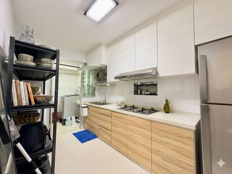 471B Upper Serangoon Crescent, 471B Upper Serangoon Crescent, 3 Bedrooms, 990 sqft, HDB Flat For Sale, by Martin Yeo, 500151170 - Kitchen - PropertyGuru.com.sg