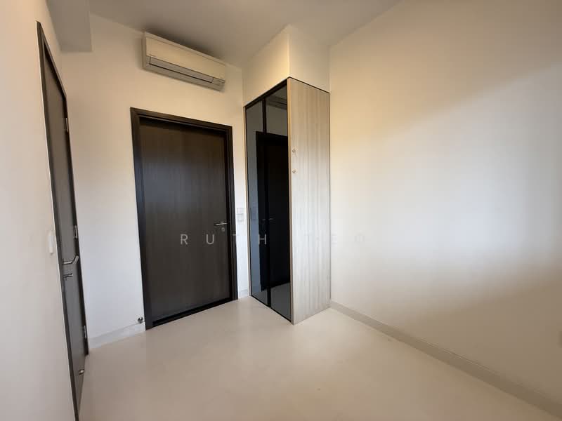 The Rise @ Oxley - Residences, 73 Oxley Rise, 2 Bedrooms, 646 sqft, Apartment For Rent, by Ruth Teo, 500151177 - Bedroom - PropertyGuru.com.sg
