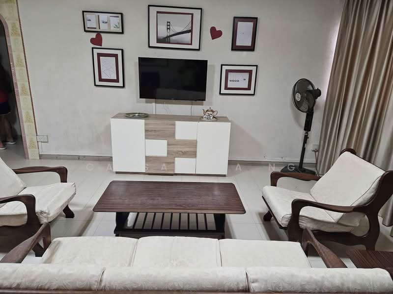 911 Tampines Street 91, 911 Tampines Street 91, 3 Bedrooms, 1,119 sqft, HDB Flat For Rent, by Cassandra Ng, 500151181 - Living Room - PropertyGuru.com.sg