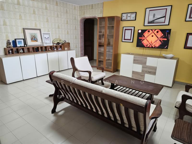 911 Tampines Street 91, 911 Tampines Street 91, 3 Bedrooms, 1,119 sqft, HDB Flat For Rent, by Cassandra Ng, 500151181 - Living Room - PropertyGuru.com.sg