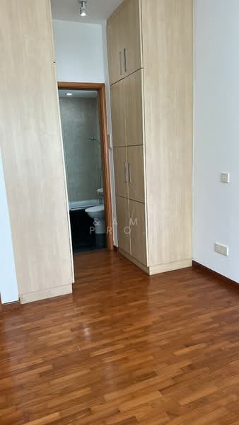 Sunglade, 9 Serangoon Avenue 2, 2 Bedrooms, 860 sqft, Condominium For Rent, by JACOB, 500151183 - Interior - PropertyGuru.com.sg