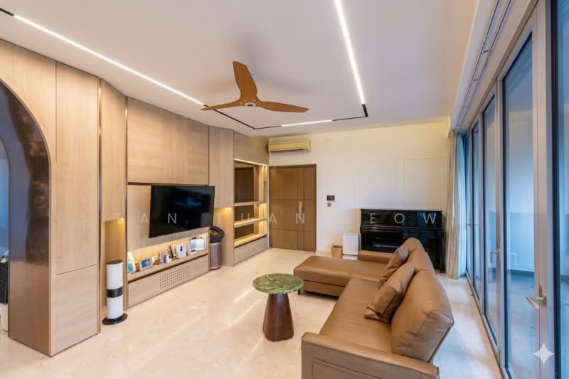 8 Raja, 8 Jalan Raja Udang, 4 Bedrooms, 2,024 sqft, Condominium For Sale, by Tan Tuan Yeow, 500151188 - Living Room - PropertyGuru.com.sg