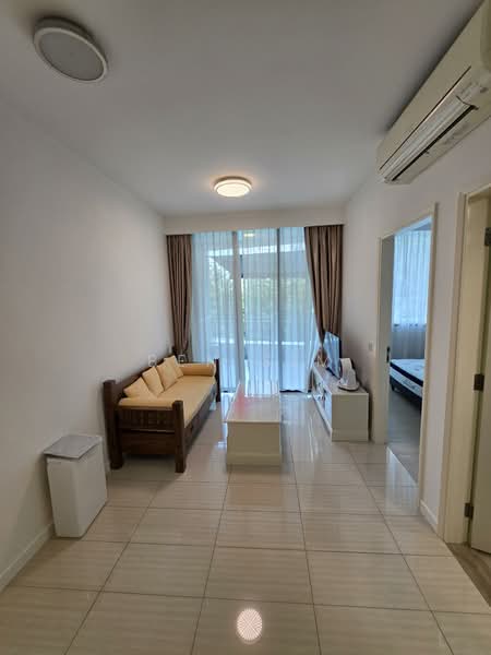 Sky Green, 568 Macpherson Green, 1 Bedroom, 495 sqft, Condominium For Rent, by Ben Sim, 500151195 - Living Room - PropertyGuru.com.sg