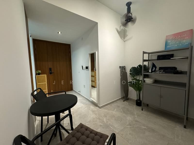 Stirling Residences, 23 Stirling Road, 2 Bedrooms, 689 sqft, Condominium For Sale, by Jeremy Toh, 500151196 - Interior - PropertyGuru.com.sg