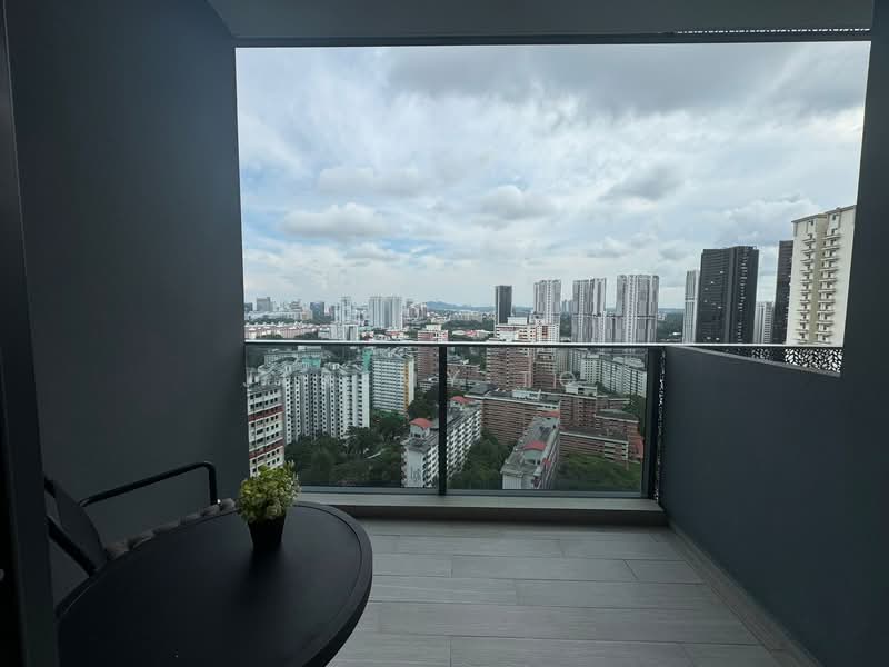 Stirling Residences, 23 Stirling Road, 2 Bedrooms, 689 sqft, Condominium For Sale, by Jeremy Toh, 500151196 - Balcony - PropertyGuru.com.sg