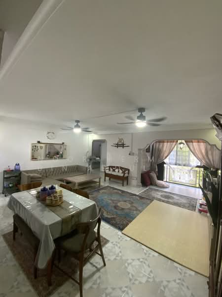 146 Rivervale Drive, 146 Rivervale Drive, 3 Bedrooms, 116 sqft, HDB Flat For Sale, by Noor Hermie Bin Abdul Malek, 500151218 - Living Room - PropertyGuru.com.sg