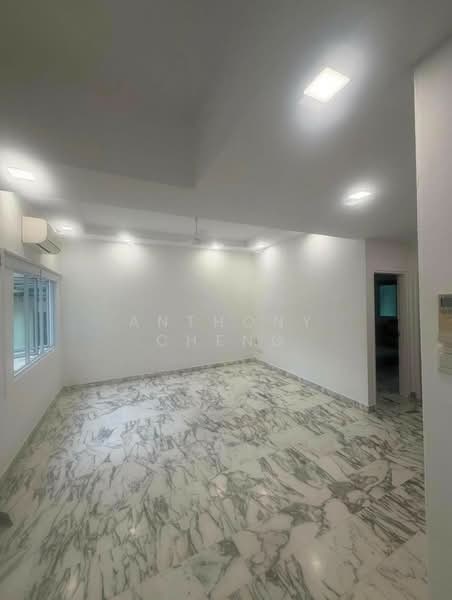 Binjai Park, Binjai Park, 3 Bedrooms, 1,033 sqft, Walk-up Apartment For Rent, by Anthony Cheng, 500151229 - Living Room - PropertyGuru.com.sg
