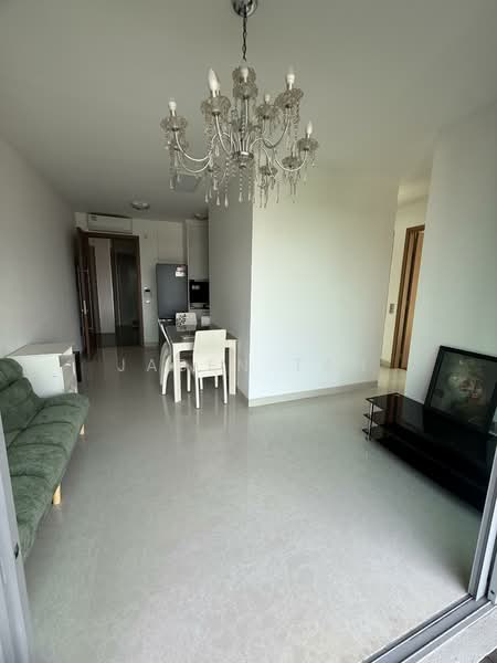 Cosmo, 18 Guillemard Crescent, 2 Bedrooms, 668 sqft, Condominium For Rent, by Jasen Tan, 500151231 - Living Room - PropertyGuru.com.sg