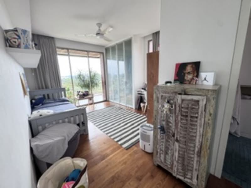 Nassim Mansion, 40 Nassim Hill, 4 Bedrooms, 3,520 sqft, Apartment For Rent, by Jovina Lau, 500151232 - Bedroom - PropertyGuru.com.sg
