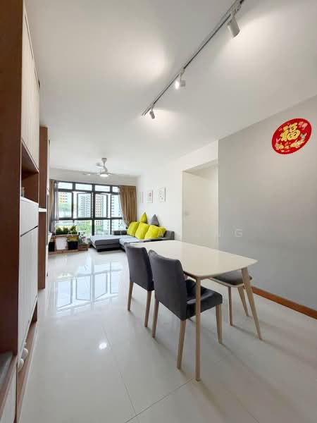 336A Anchorvale Crescent, 336A Anchorvale Crescent, 3 Bedrooms, 990 sqft, HDB Flat For Sale, by Alicia Ong, 500151236 - Living Room - PropertyGuru.com.sg
