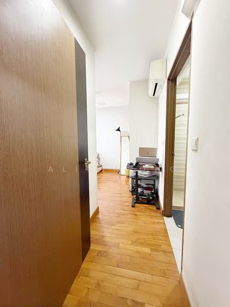 336A Anchorvale Crescent, 336A Anchorvale Crescent, 3 Bedrooms, 990 sqft, HDB Flat For Sale, by Alicia Ong, 500151236 - Corridor - PropertyGuru.com.sg