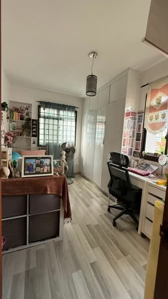 849 Yishun Ring Road, 849 Yishun Ring Road, 2 Bedrooms, 689 sqft, HDB Flat For Sale, by Sharifah Kamariah, 500151261 - Bedroom - PropertyGuru.com.sg