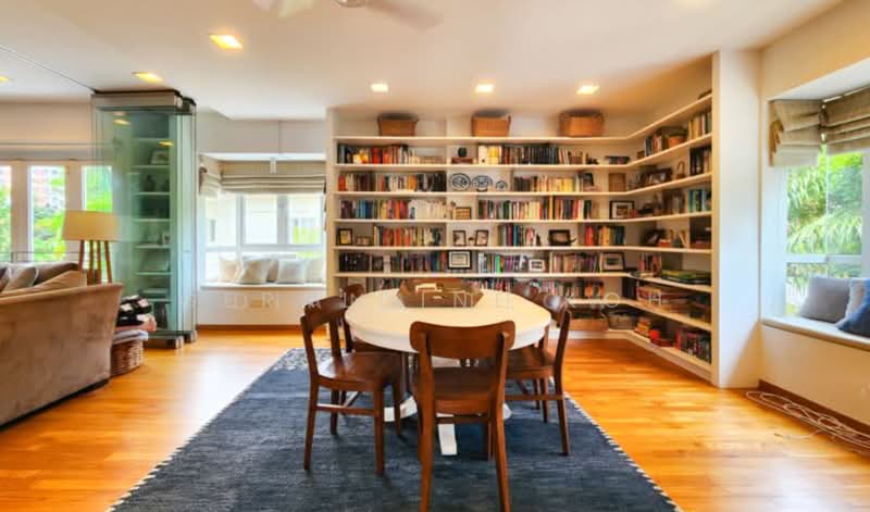 Sunset Square / Sunset Way / Sunset Heights / Sunset Crescent, , 4 Bedrooms, 4,800 sqft, Detached House For Sale, by Geraldine Koh, 500151264 - Study - PropertyGuru.com.sg