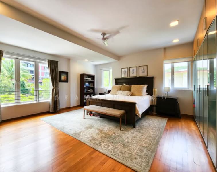 Freehold Detached In Sunset Way, , 4 Bedrooms, 4,800 sqft, Detached House For Sale, by Geraldine Koh, 500151264 - Bedroom - PropertyGuru.com.sg