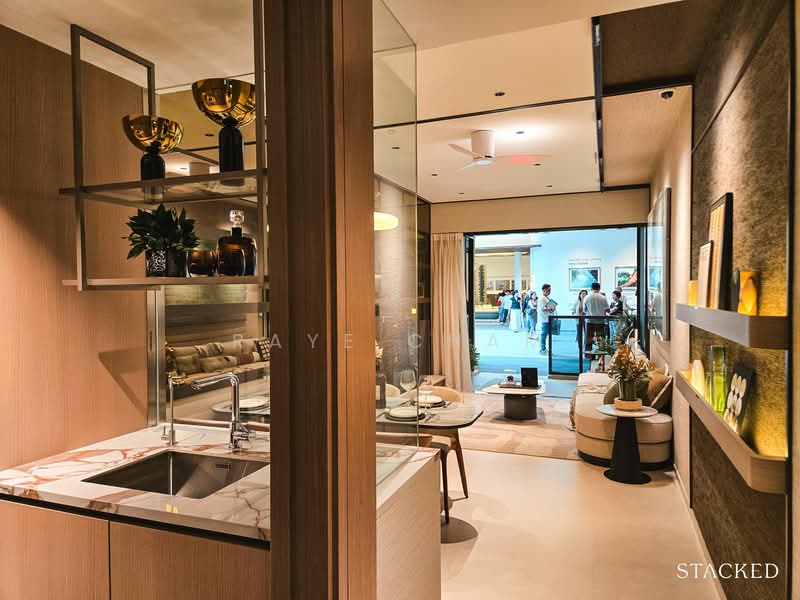 Hudson Place Residences, Buona Vista / West Coast / Clementi New Town, 4 Bedrooms, 1,432 sqft, Condominium For Sale, by Raye Cham, 500151266 - Living Room - PropertyGuru.com.sg