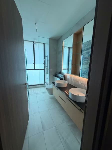 Belgravia Ace, 100 Belgravia Drive, 5 Bedrooms, 4,058 sqft, Semi-Detached House For Rent, by Jaden Lim, 500151280 - Bathroom - PropertyGuru.com.sg